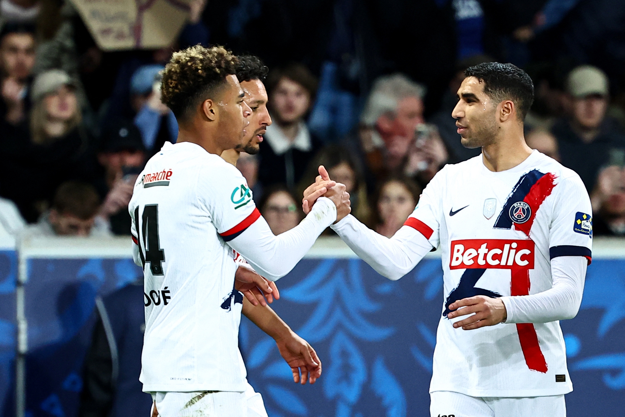 assistez à l'affrontement captivant entre cannes et reims le 2 avril 2025. ne manquez pas cette rencontre palpitante qui promet du spectacle et des émotions sur le terrain. suivez le match en direct et vivez l'excitation du football au cœur de cet événement incontournable.